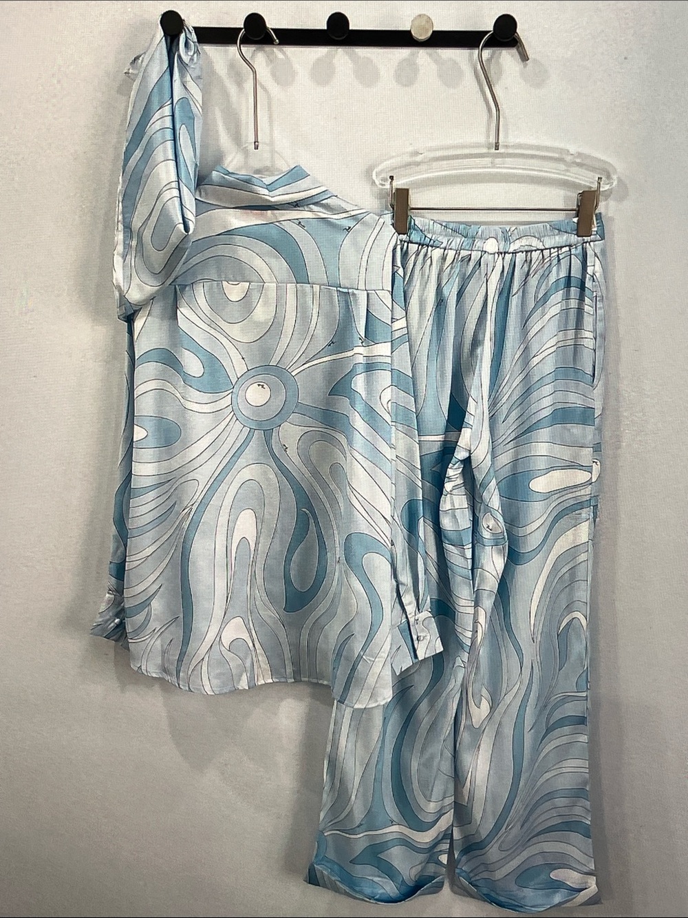 Emilio Pucci Sky Blue and White Swirl Silk Button-Up Blouse - Picture 3 of 9